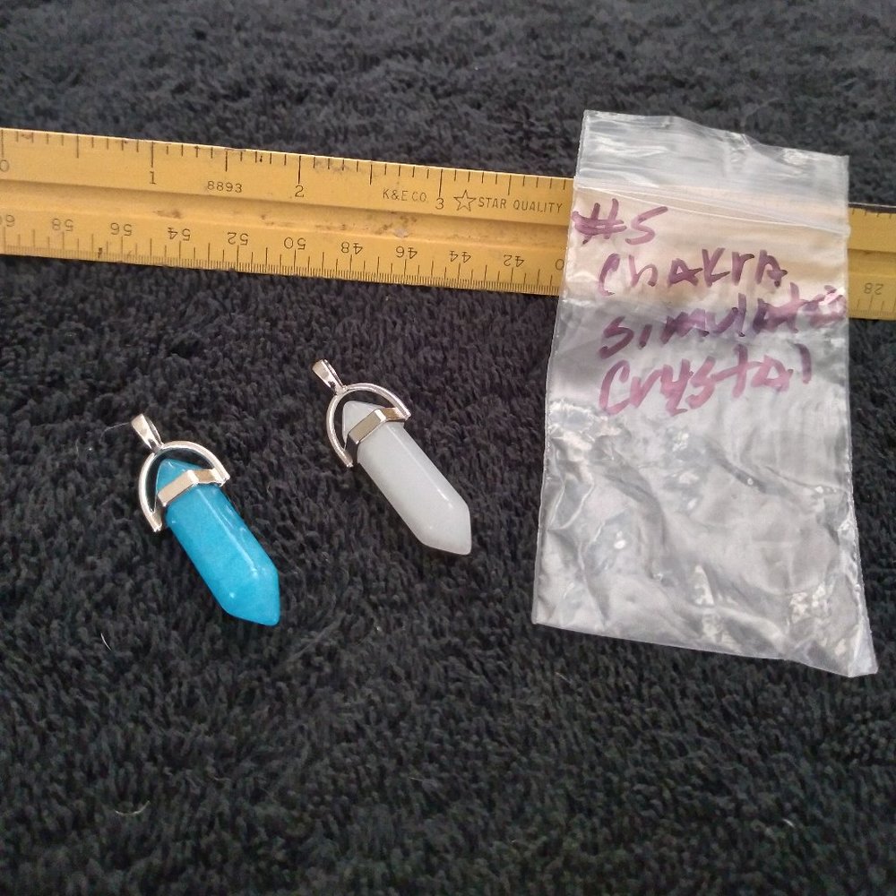 Blue and white crystal simulated stone pendants hanger